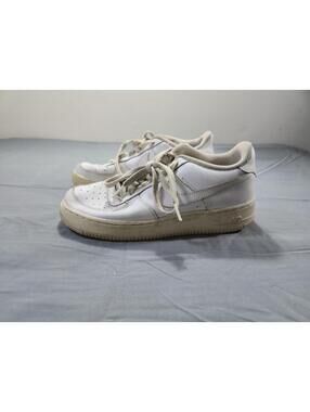 Nike Air Force One Shoes Size 6Y Low Triple White Sneakers Boys DH2920-111